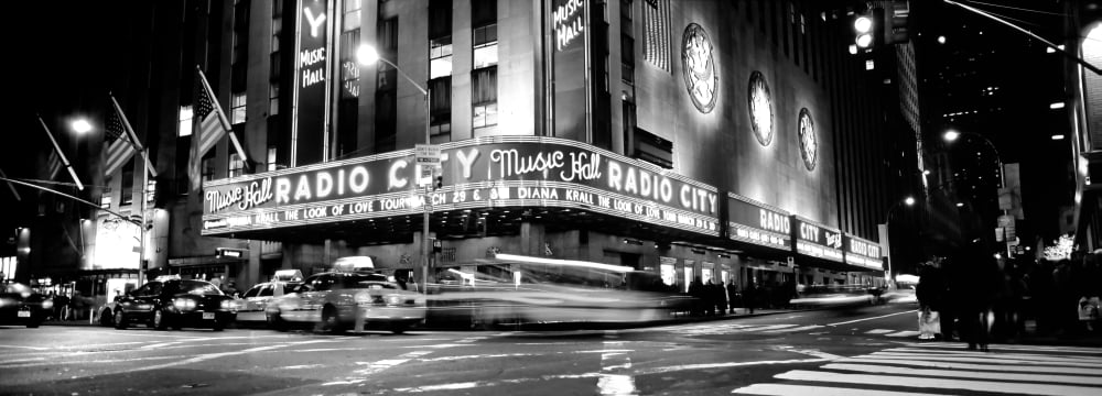 Manhattan Radio City Music Hall NYC New York City New York State USA Canvas Art - Panoramic Images (7 x 18)