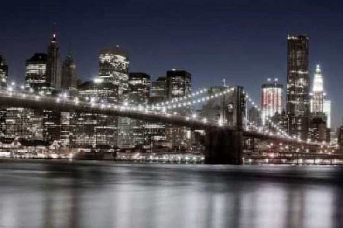 Manhattan Reflections Canvas Art - Jorge Llovet (12 x 18)