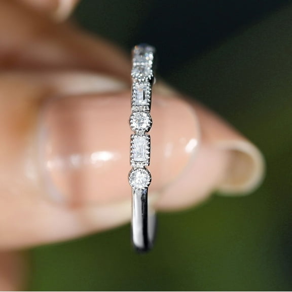 Mani Jewel IGI Certified 0.22ctw H/SI Natural Diamond Engagement Ring 14kt Solid White Gold