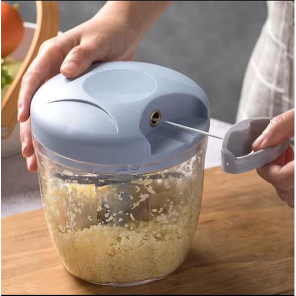 Manual Hand -Powered Food Chopper with Pull-Cord Mechanism – Compact Vegetable Cutter, Dicer & Mincer with Stainless Steel Blades – Ideal for Onions, Garlic, Herbs, Nuts & More – (PINK)