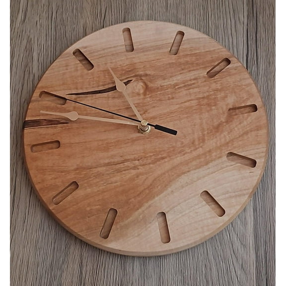 Maple Wood Clock