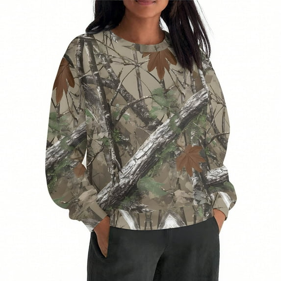 Maplenight Crewneck Sweatshirts for Women Casual Long Sleeve Tops Camo Maple Leaf Graphic Shirts Fall Fashion Clothes