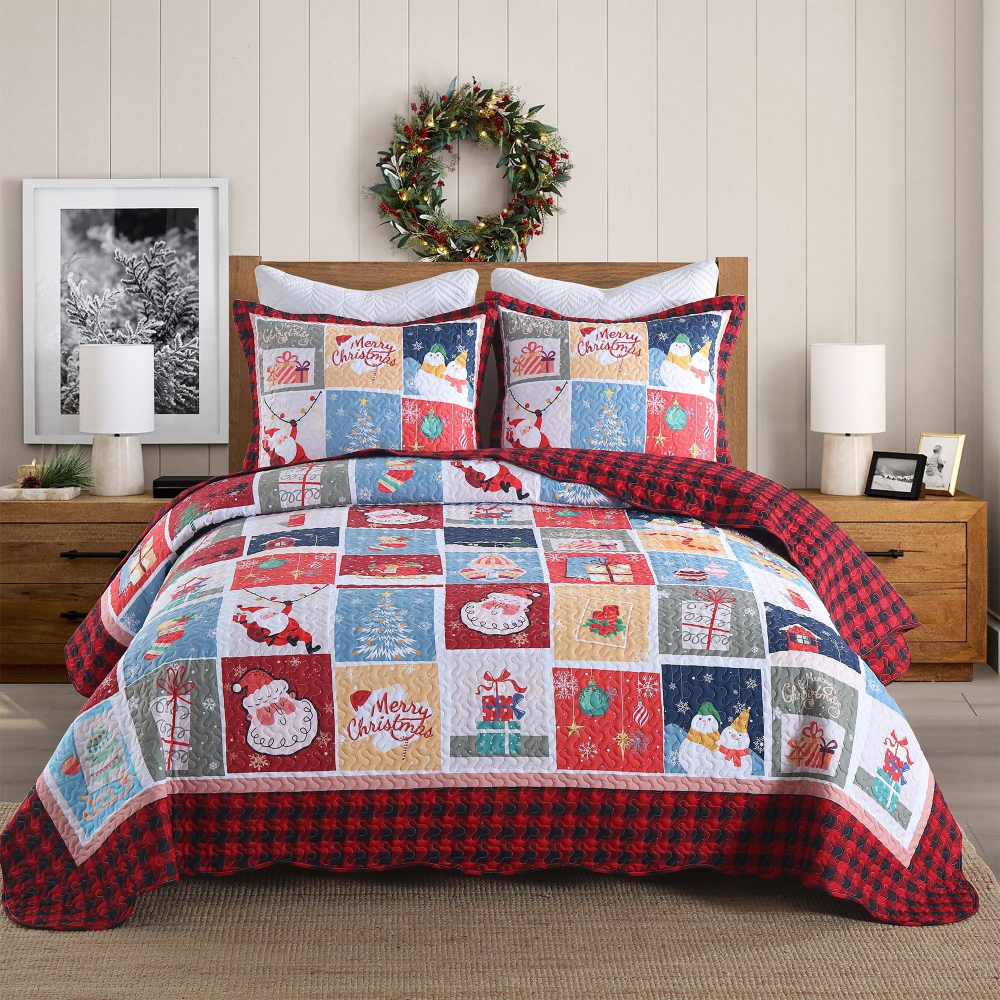 King Size Christmas Red Reversible Polyester Quilt Set