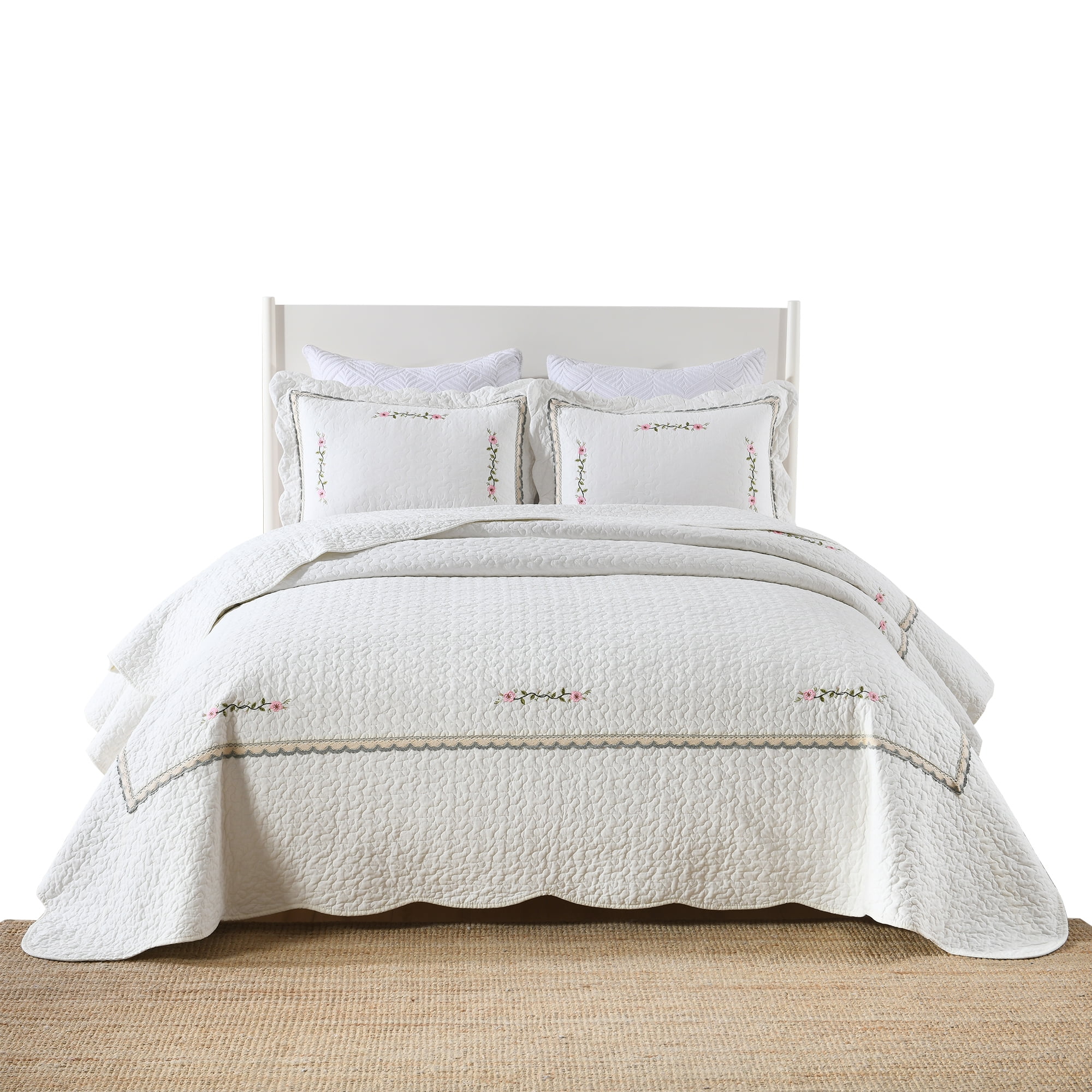 White Cotton Queen Reversible Floral Quilt Set