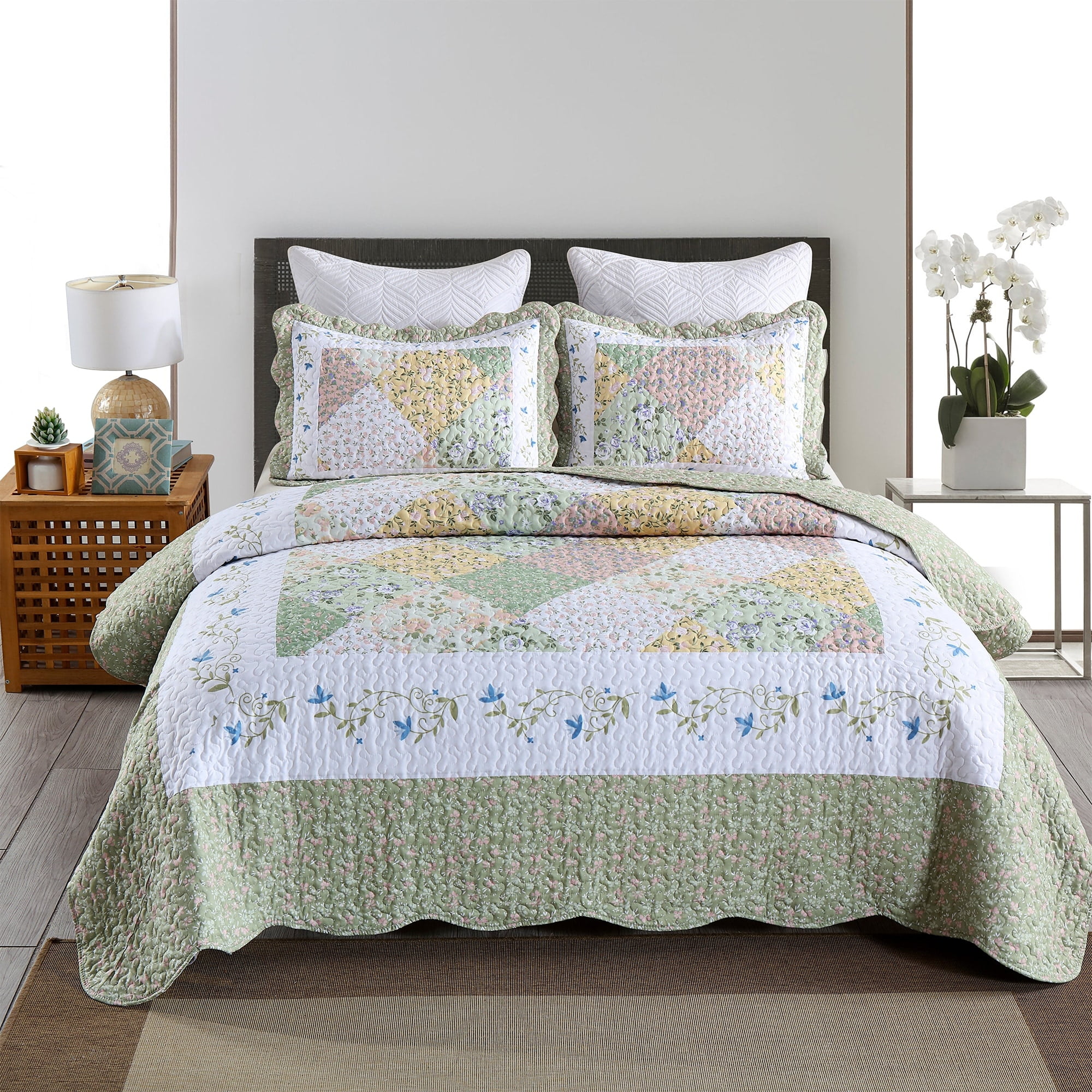 Romantic Green Floral King Reversible Quilt Set