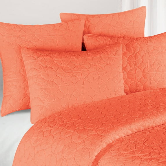 Mara Coral Twin Quilt