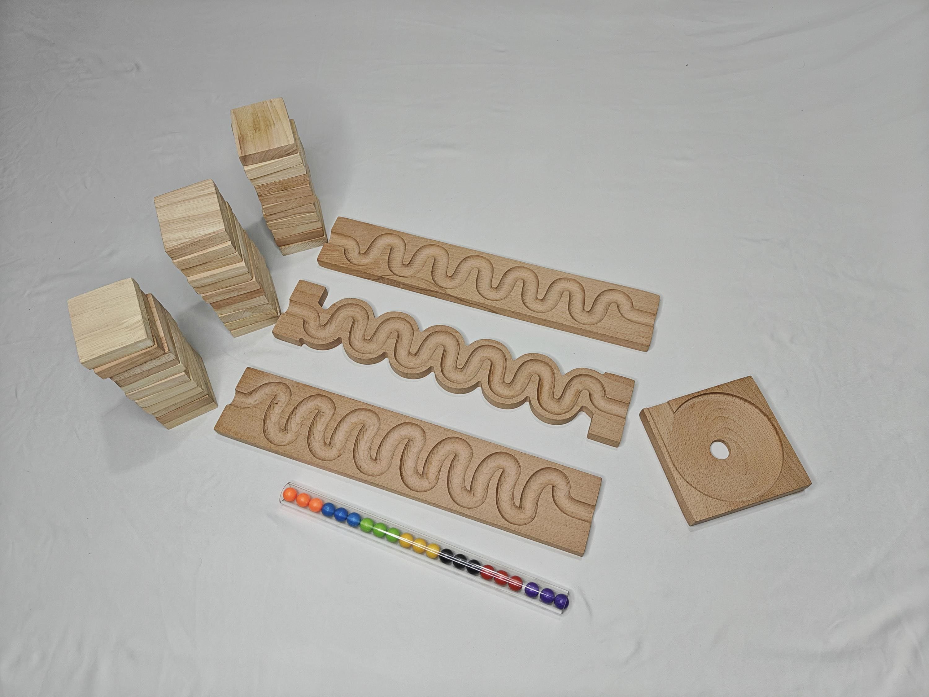 マロン Hape Quadrilla Cliffhanger Wooden Marble Run Blocks - Hape