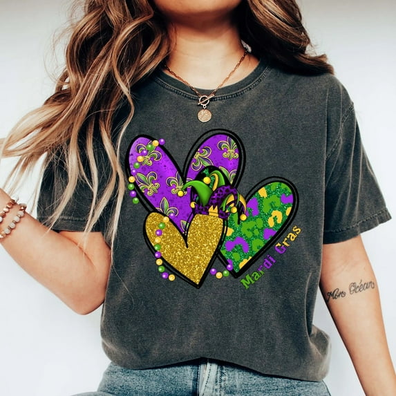 Mardi Gras Heart Sweatshirt , Women Mardi Gras Sweatshirt , New Orleans Tee , Womens Mardi Tee , NOLA Sweatshirt , Fat Tuesday Sweatshirt,Flower de T-shirt