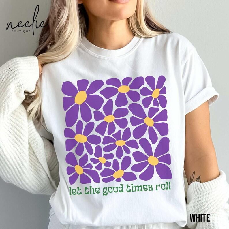 Mardi Gras T. Mardi Gras 2025 . Trendy Cute Floral Parade Party