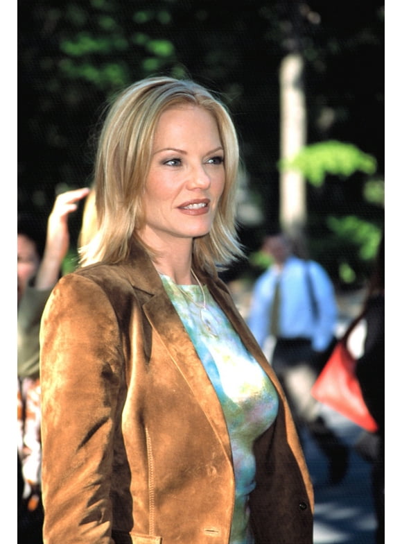 Marg Helgenberger At Cbs Upfront, Ny 5152002, By Cj Contino Celebrity (8 x 10)