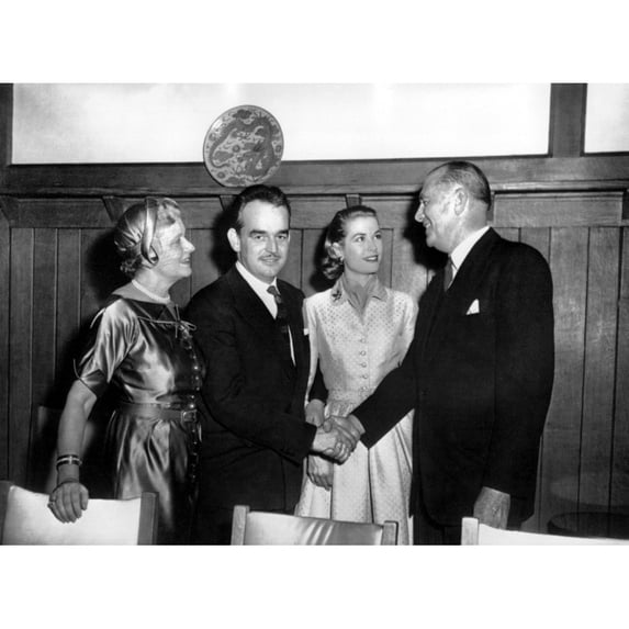Margaret Kelly History (24 x 18)