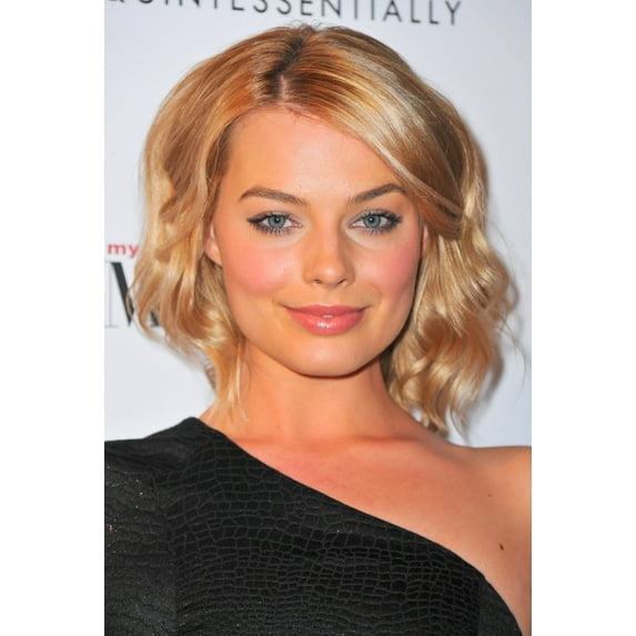 Margot Robbie At Arrivals For The Weinstein Company'S My Week With Marilyn Screening Photo Print