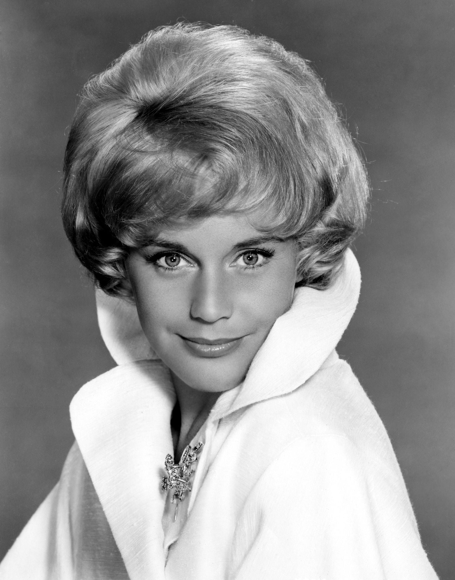 Maria Schell Canvas Art - (16 x 20)