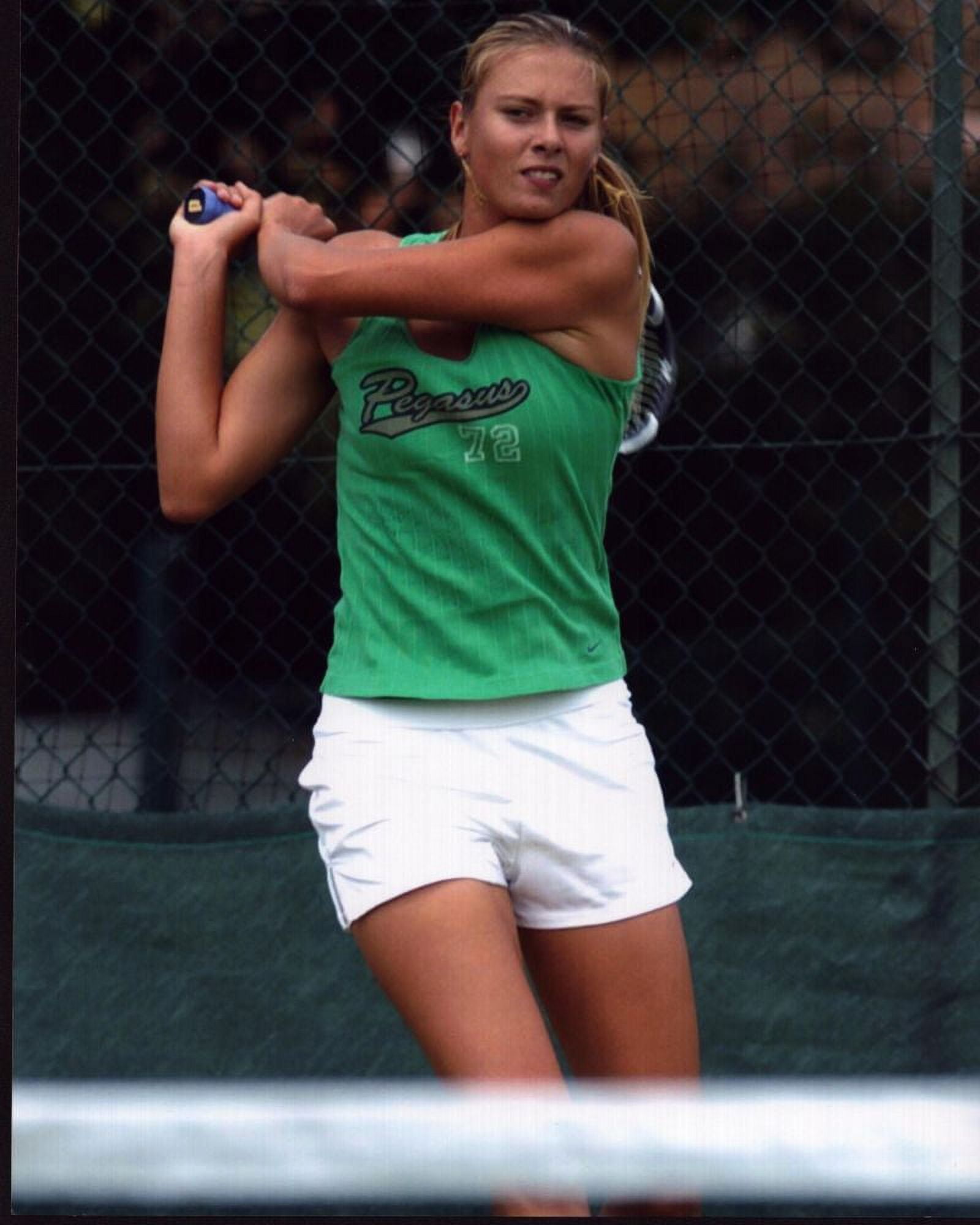 Maria Sharapova Swinging Tennis Racket Photo Print (8 x 10) - Item ...