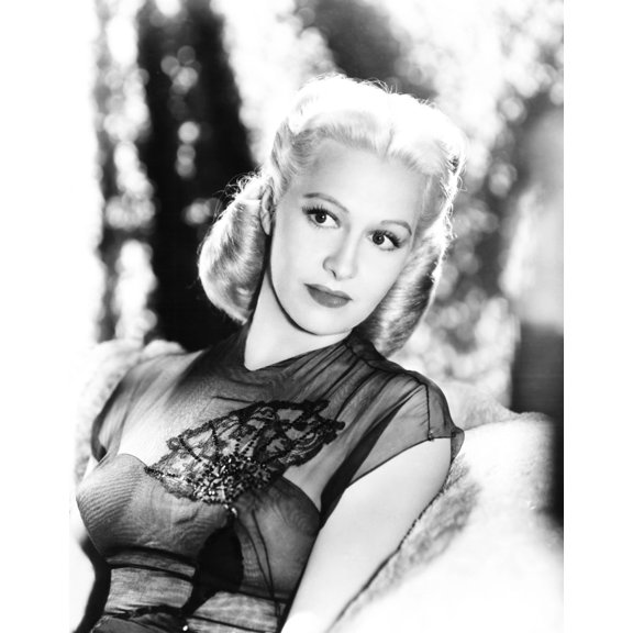 Marilyn Maxwell 1940S Photo Print (8 x 10)