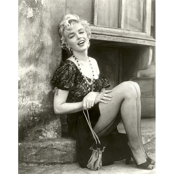 Marilyn Monroe 8X10 Glossy Photo #MMA23