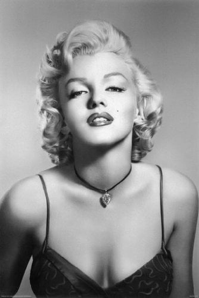 Marilyn Monroe Beautiful Body Portrait Underwear Smiling 8x10 Picture  Celebrity