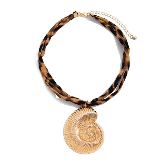 Marine Life Inspired Spirals Seashells Designs Soft Cotton Cloth Chain Jewelry With Comfortable Alloy Clasp for Women