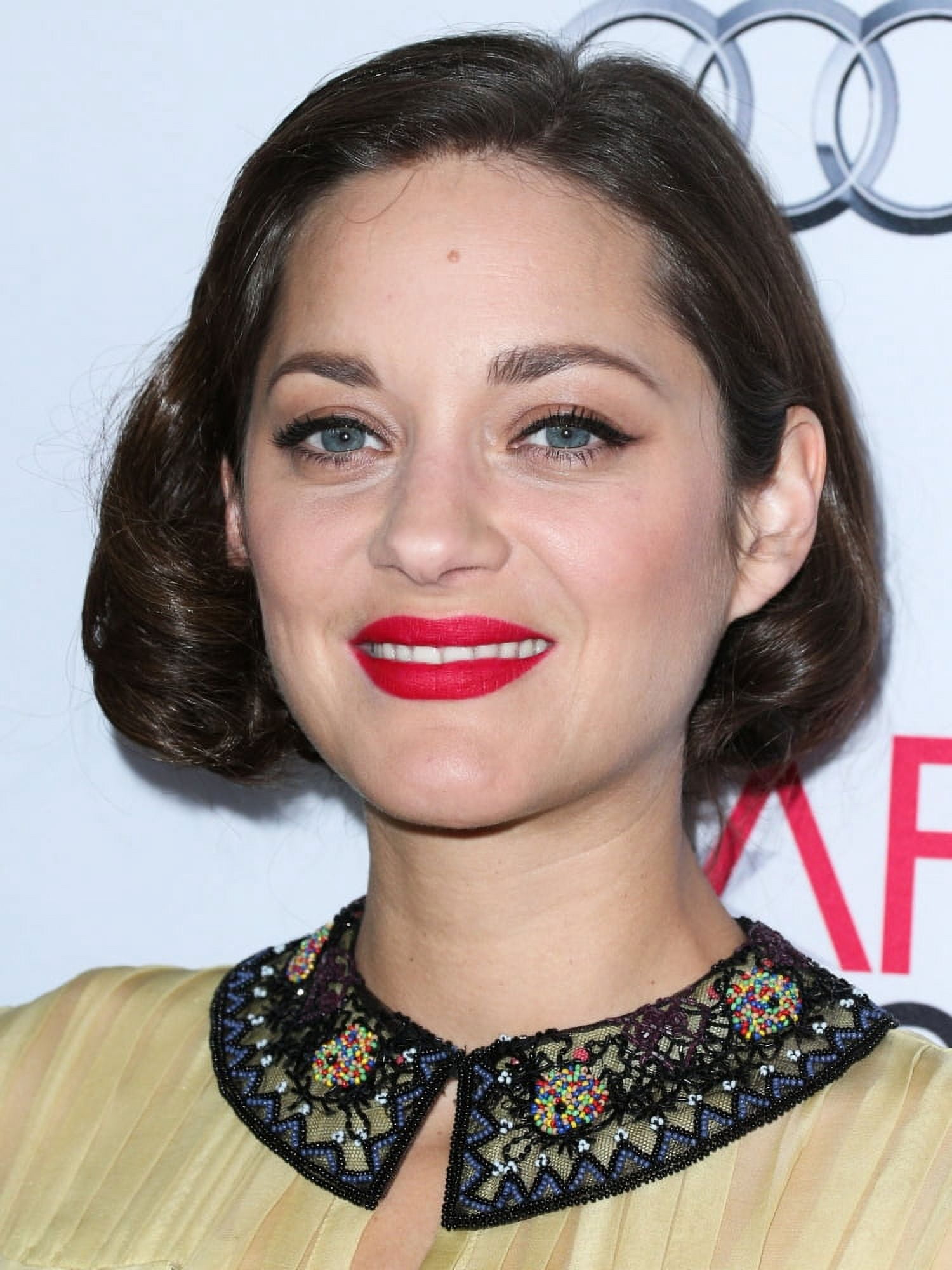 Marion Cotillard At Arrivals For Two Days Canvas Art - (16 x 20)