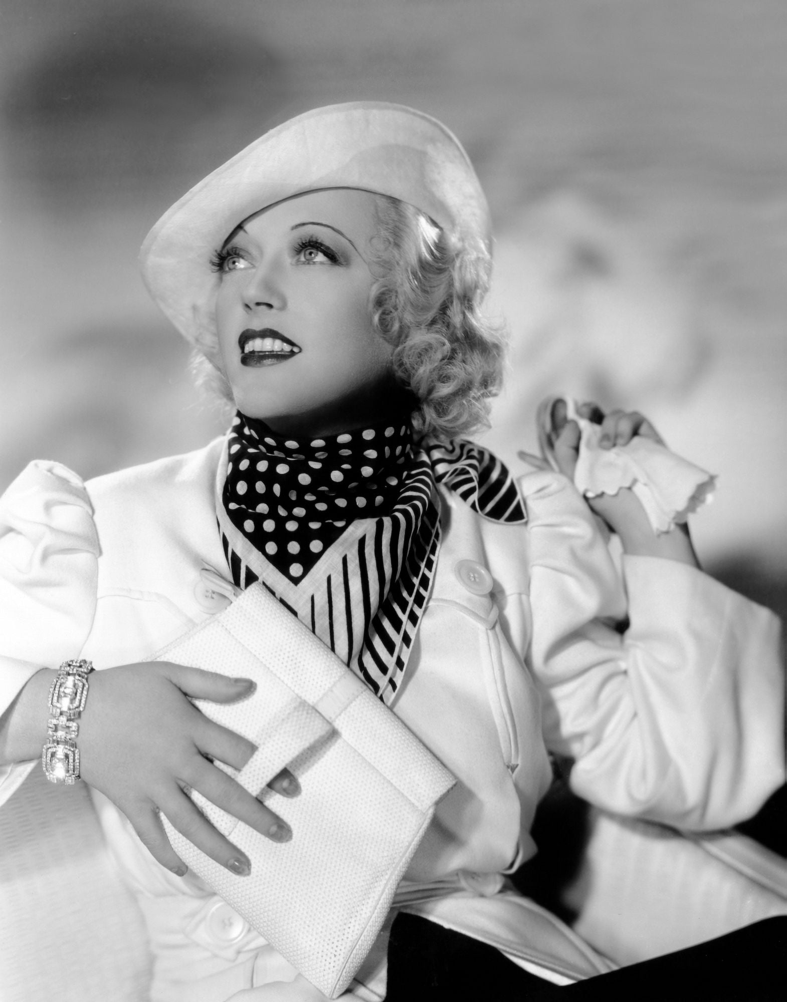 Marion Davies Canvas Art - (16 x 20)