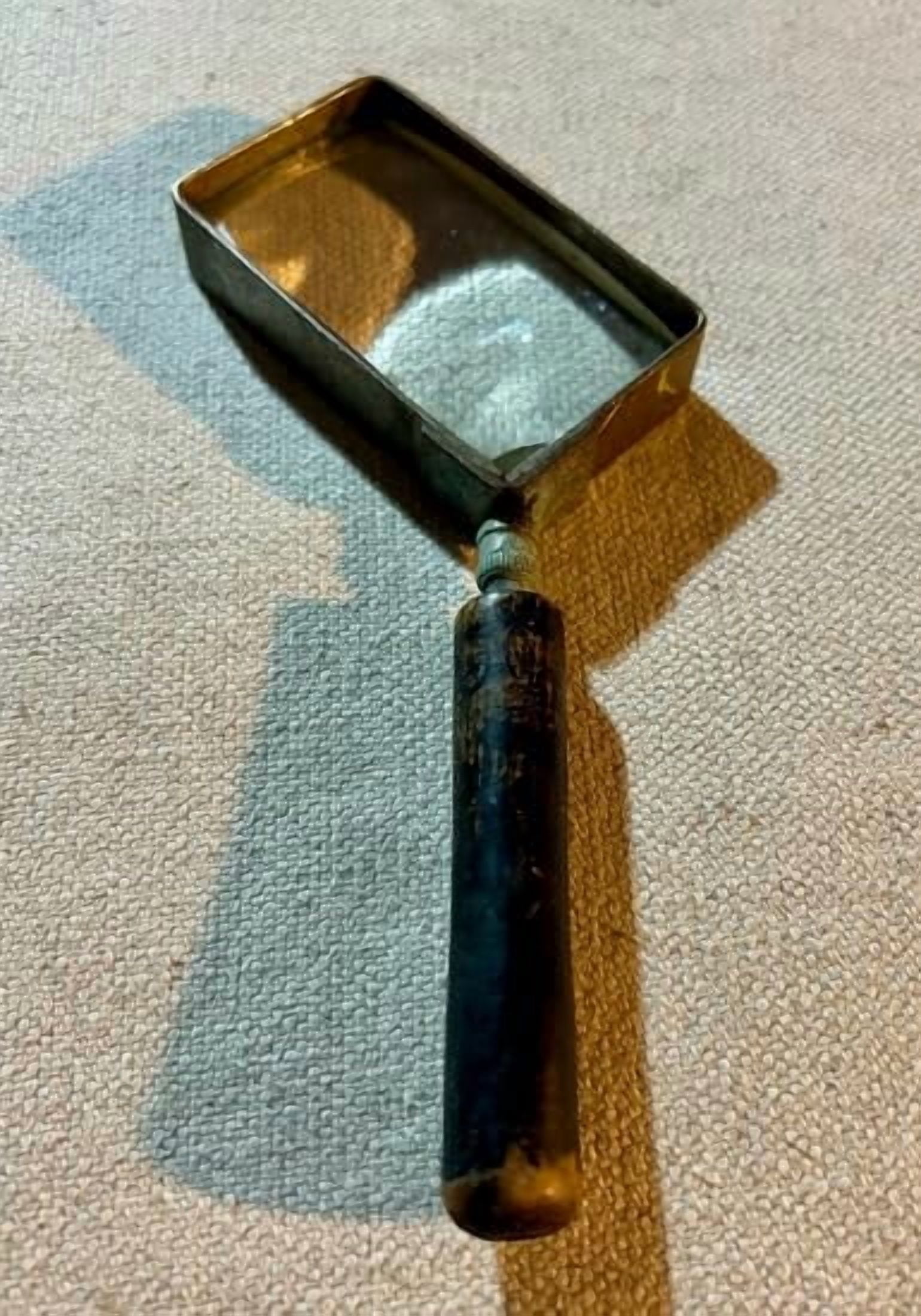 Maritime treasures Antique Magnifying Glass. Wooden Handle