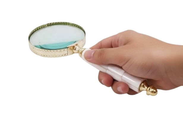 Maritime treasures Handheld Magnifying Glass for Reading | Decorative Glass Magnifier with Handle | Vintage Style Reading Magnifier