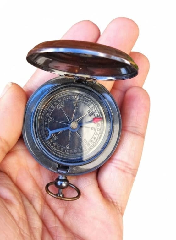 Maritime treasures Vintage Pocket Compass Nautical Maritime Brass Collectible