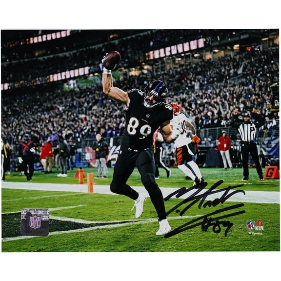 Mark Andrews Baltimore Ravens Autographed 8" x 10" Touchdown Spike Photograph - Fanatics Authentic Certified