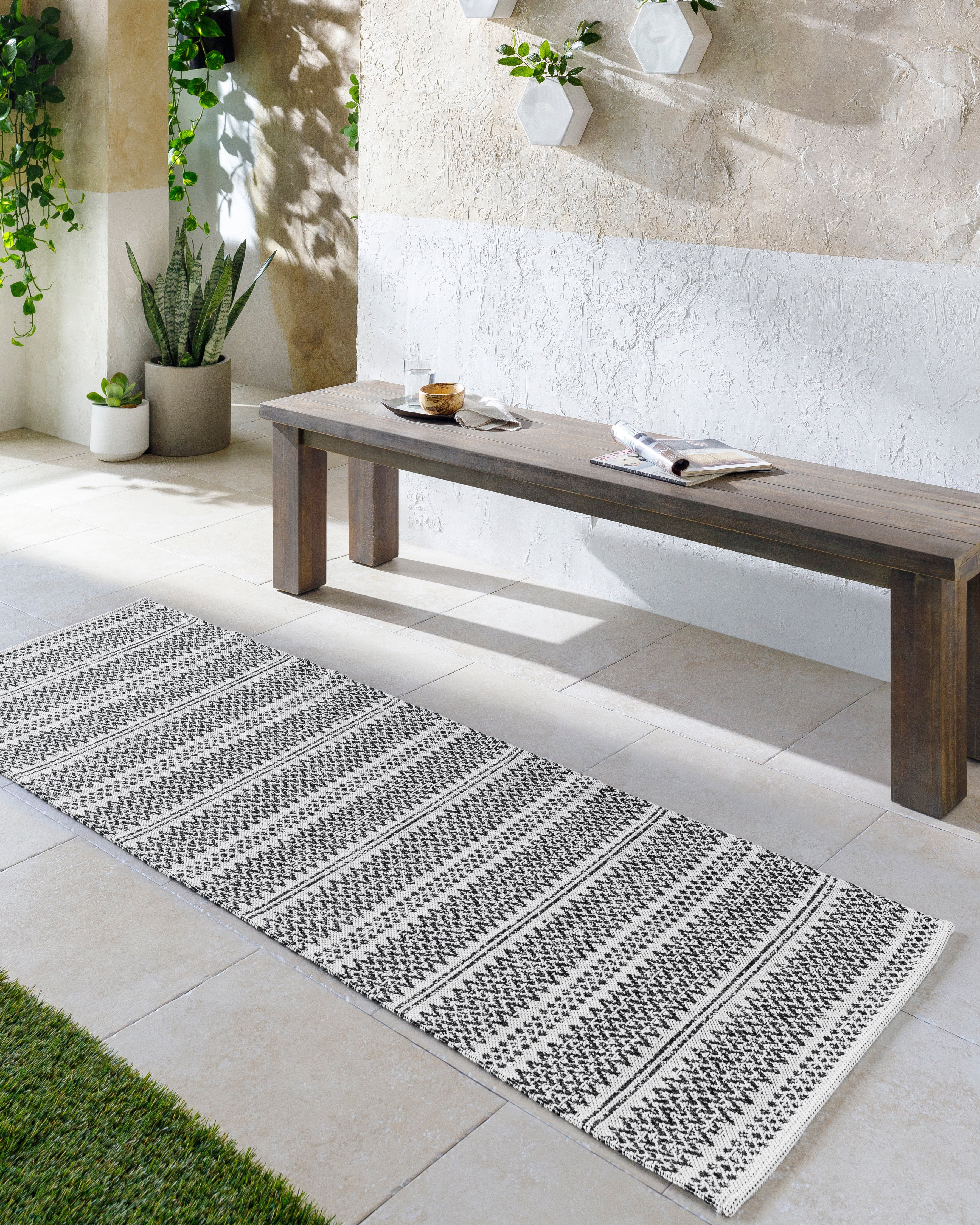 Mark&Day Area Rugs, 3x7 Aarau Global Cream Runner Area Rug, Black Cream ...