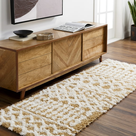 Mark&Day Area Rugs, 3x7 Carter Global Shag Camel Runner Area Rug, Camel Ivory Carpet for Hallway, Kitchen, Bedroom or Living Room (2'7" x 7'3" Runner)