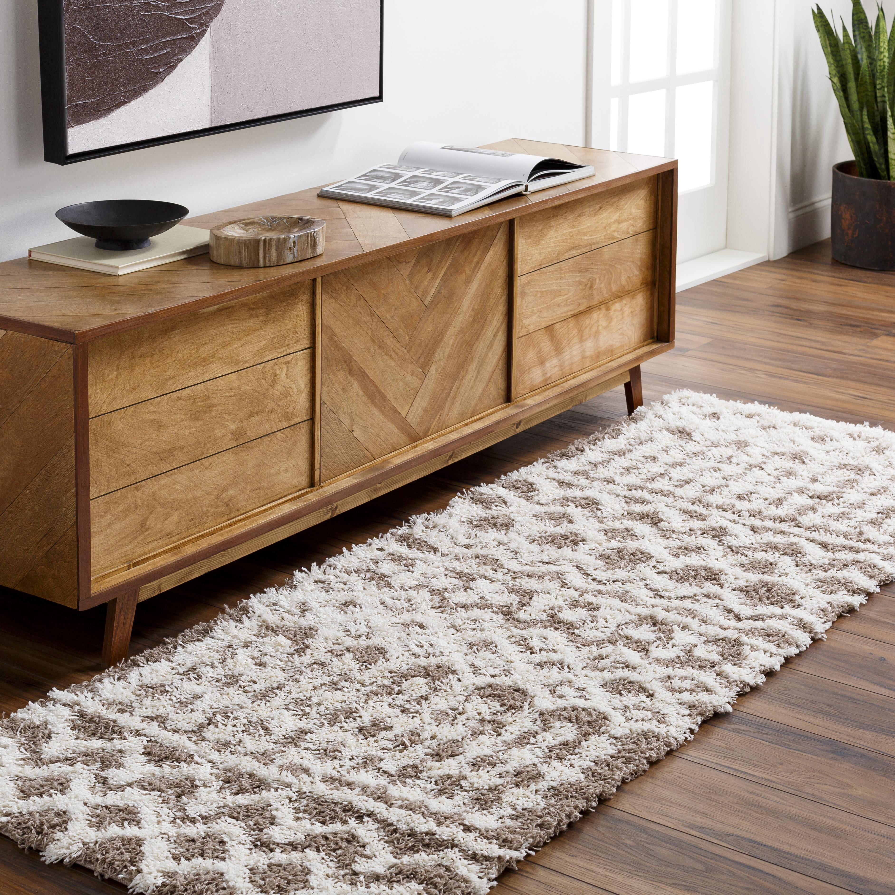 Mark&Day Area Rugs, 3x7 Carter Global Shag Taupe Runner Area Rug ...