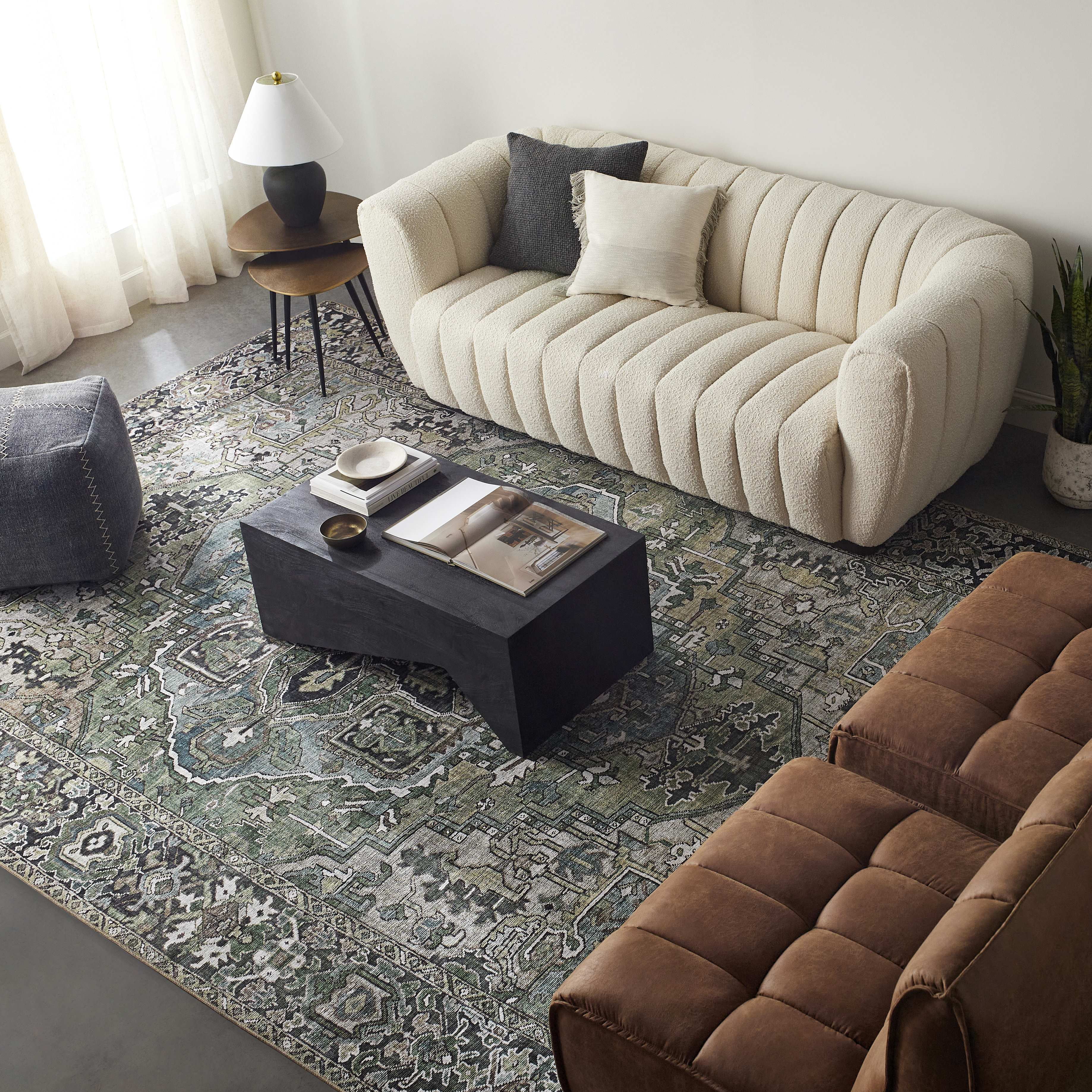 Handmade Dark Green and Blue Synthetic Square Rug, 7'6" x 9'6"