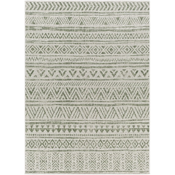 Mark&Day Outdoor Rugs, 8x8 Goff Global Indoor/Outdoor Moss Green Square Area Rug, Non Shedding Green Carpet for Patio, Porch, Deck, Bedroom, Living Room or Kitchen (7'10" Square)