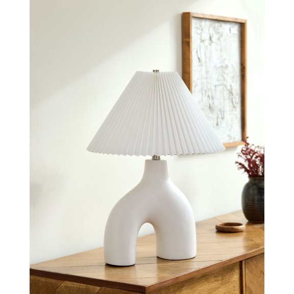 Mark&Day Table Lamps, Creig Traditional Bedside Table Lamp for Nightstand Bedroom, Living Room or Office (23" H x 17" W x 17" D)