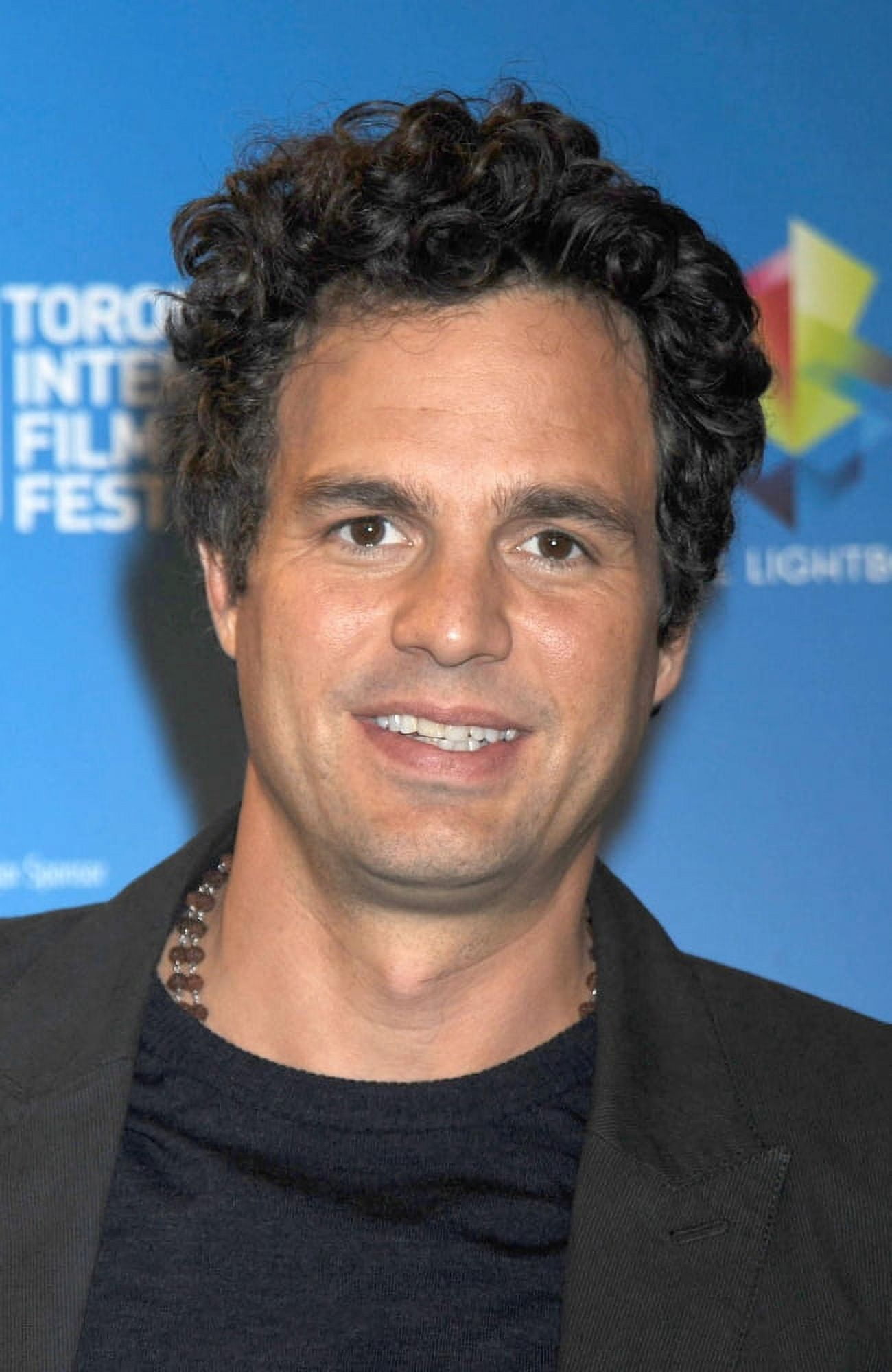 Mark Ruffalo At The Press Conference For What DoesnT Kill You Press Conference Canvas Art - (16 x 20)