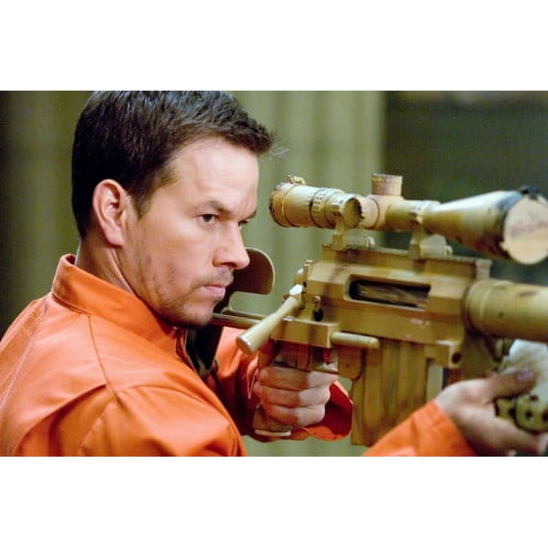 Mark Wahlberg Shooter With Rifle 24x36 Poster - Walmart.com