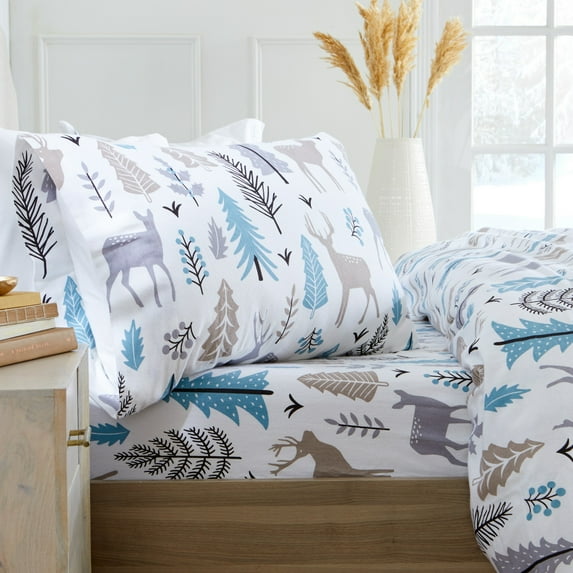 Market & Place Alpine Printed 100% Cotton Flannel Sheet Set, Full, Holiday Deer, 4-Pieces