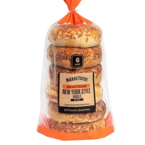 Marketside Fresh Pre-Sliced Asiago Cheese Bagels, New York Style, 22.8oz, 6 Count