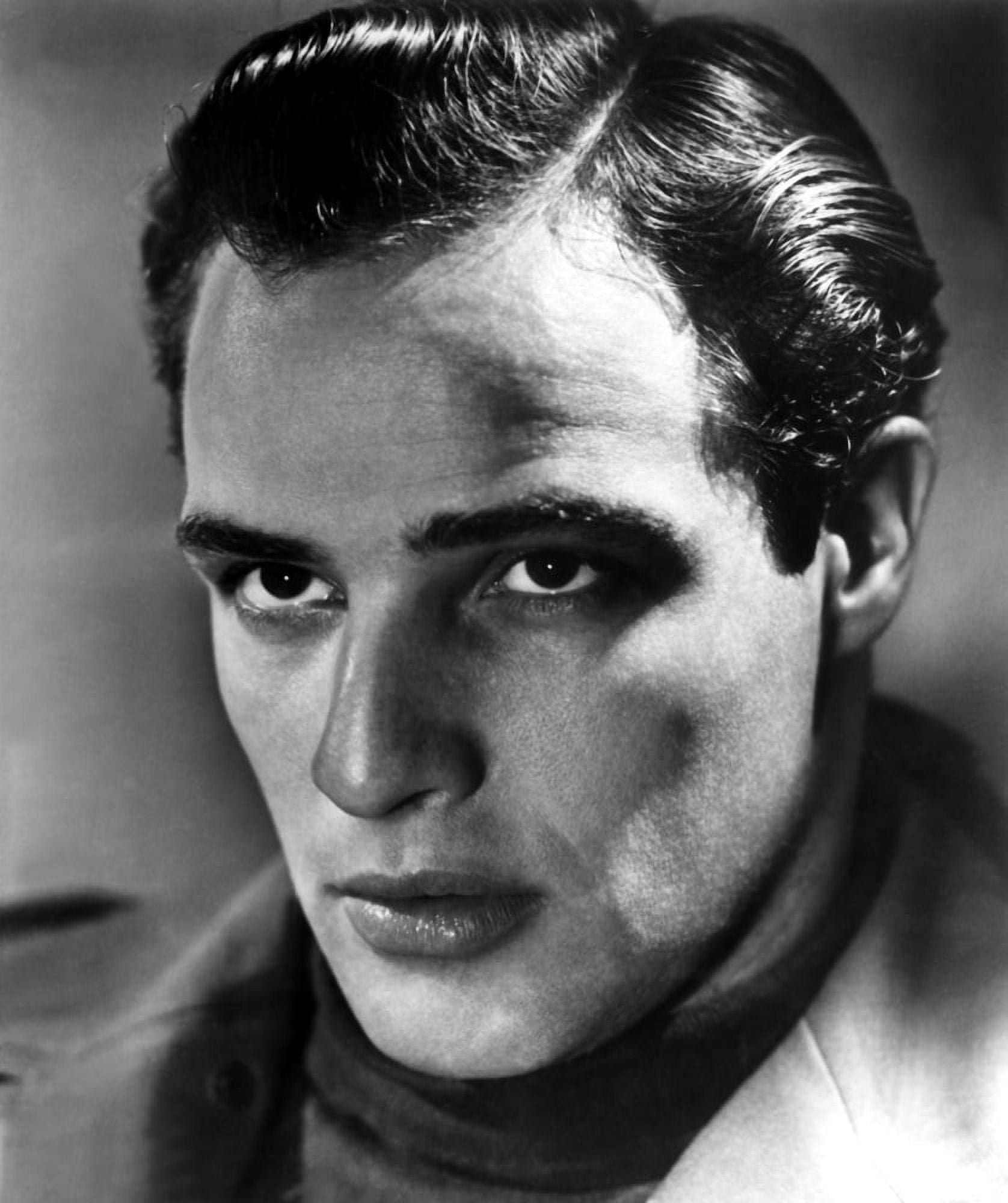 Marlon Brando Canvas Art - (16 x 20)