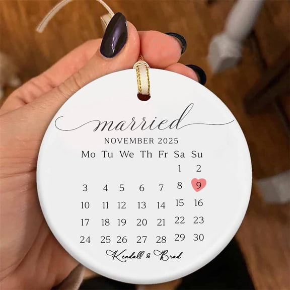 Married Calendar Ornament - Personalized Wedding Date Anniversary Keepsake, Custom Calendar Ornament Gift