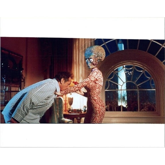 Mars Attacks Jack Nicholson and female Martian 8x10 inch photo