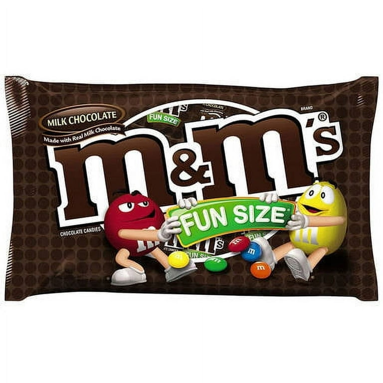  M&M'S Milk Chocolate Candy, Party Size, 38 oz Bag (Pack of 2) :  Books