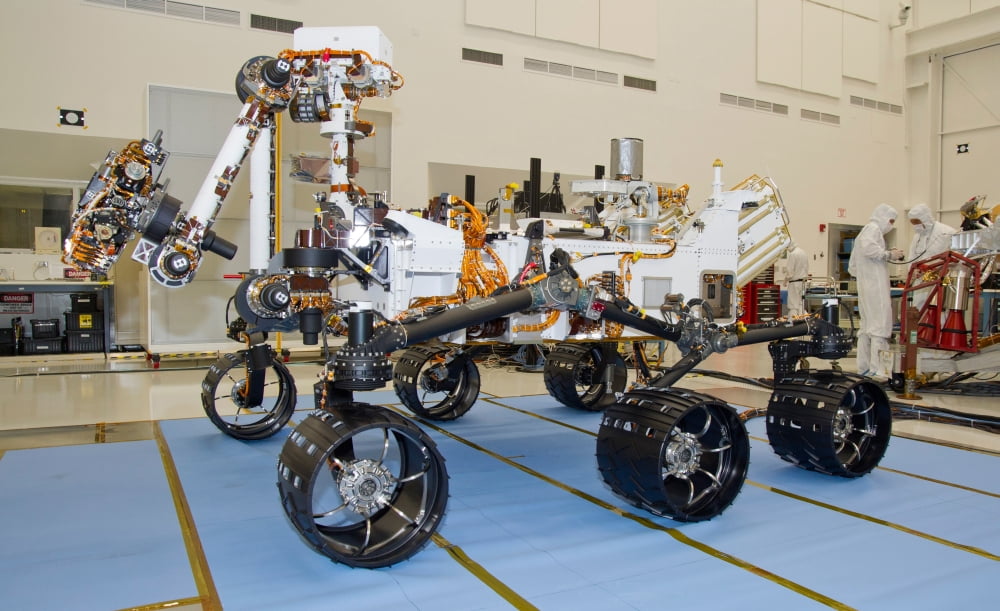 Mars Science Laboratory rover Curiosity Canvas Art - Stocktrek Images (36 x 22)