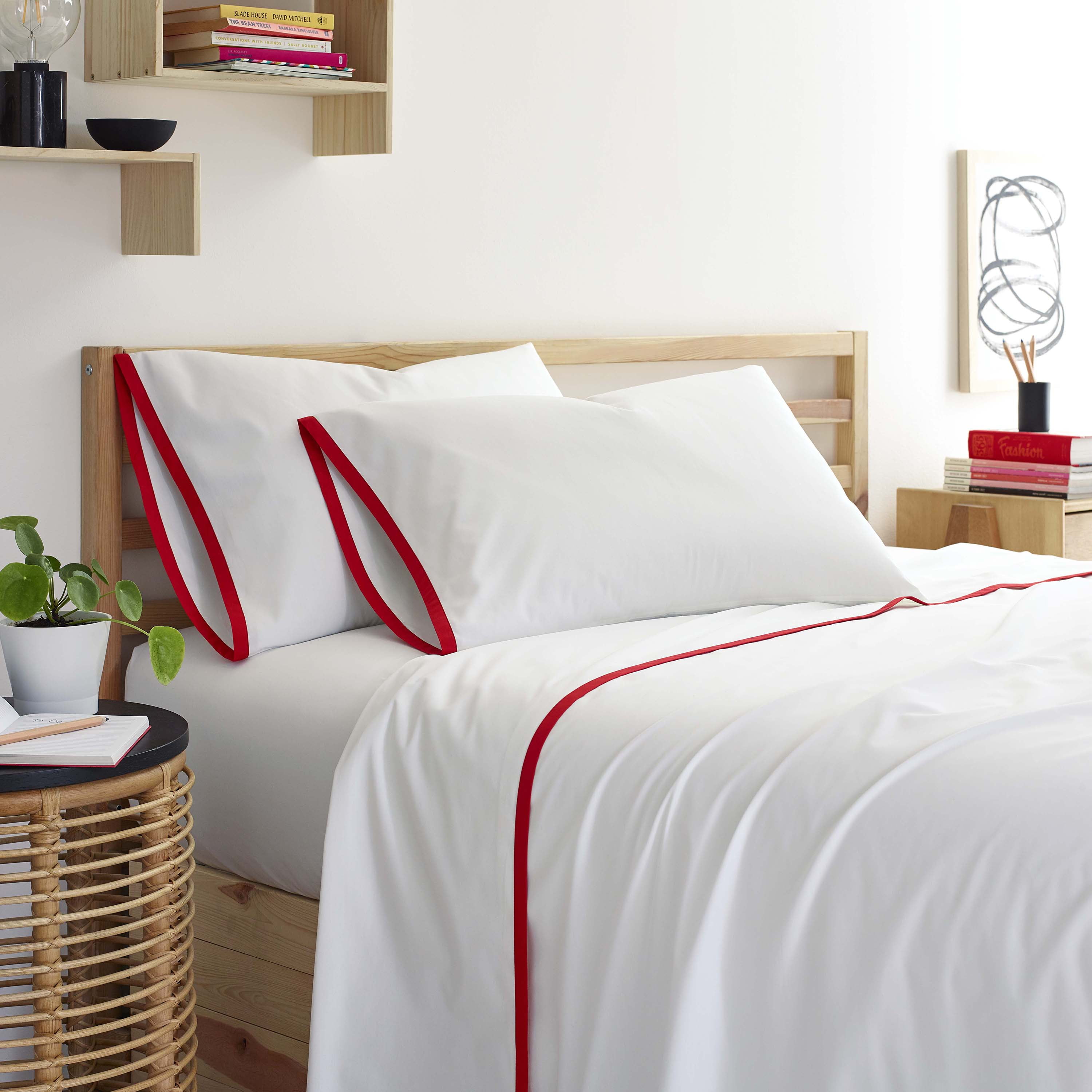 Martex Clean AF Antimicrobial Sheet Set, White/Red, Queen