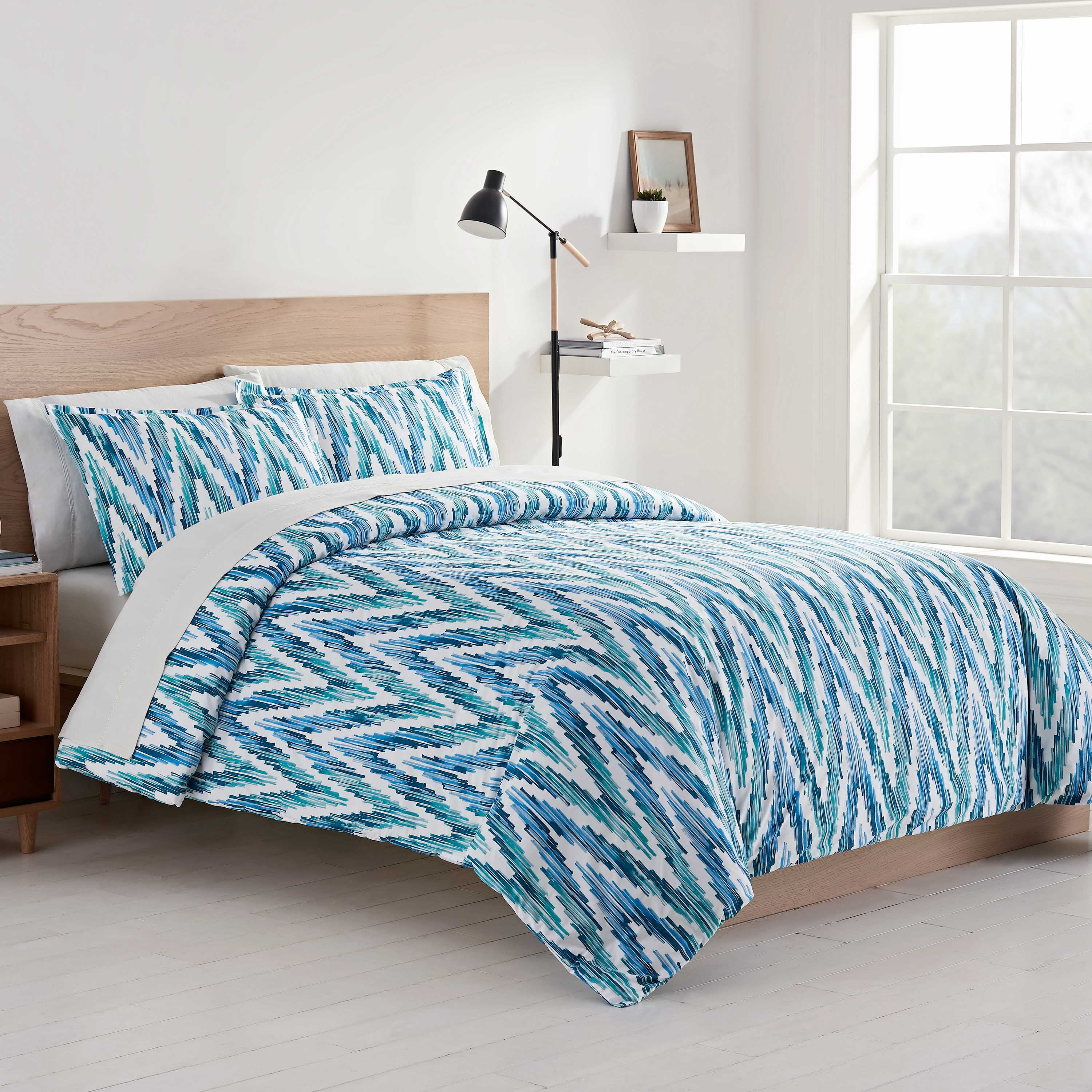 Martex Color Solutions Watercolor Chevron Cotton Comforter Set, White/Aqua, Twin/Twin XL