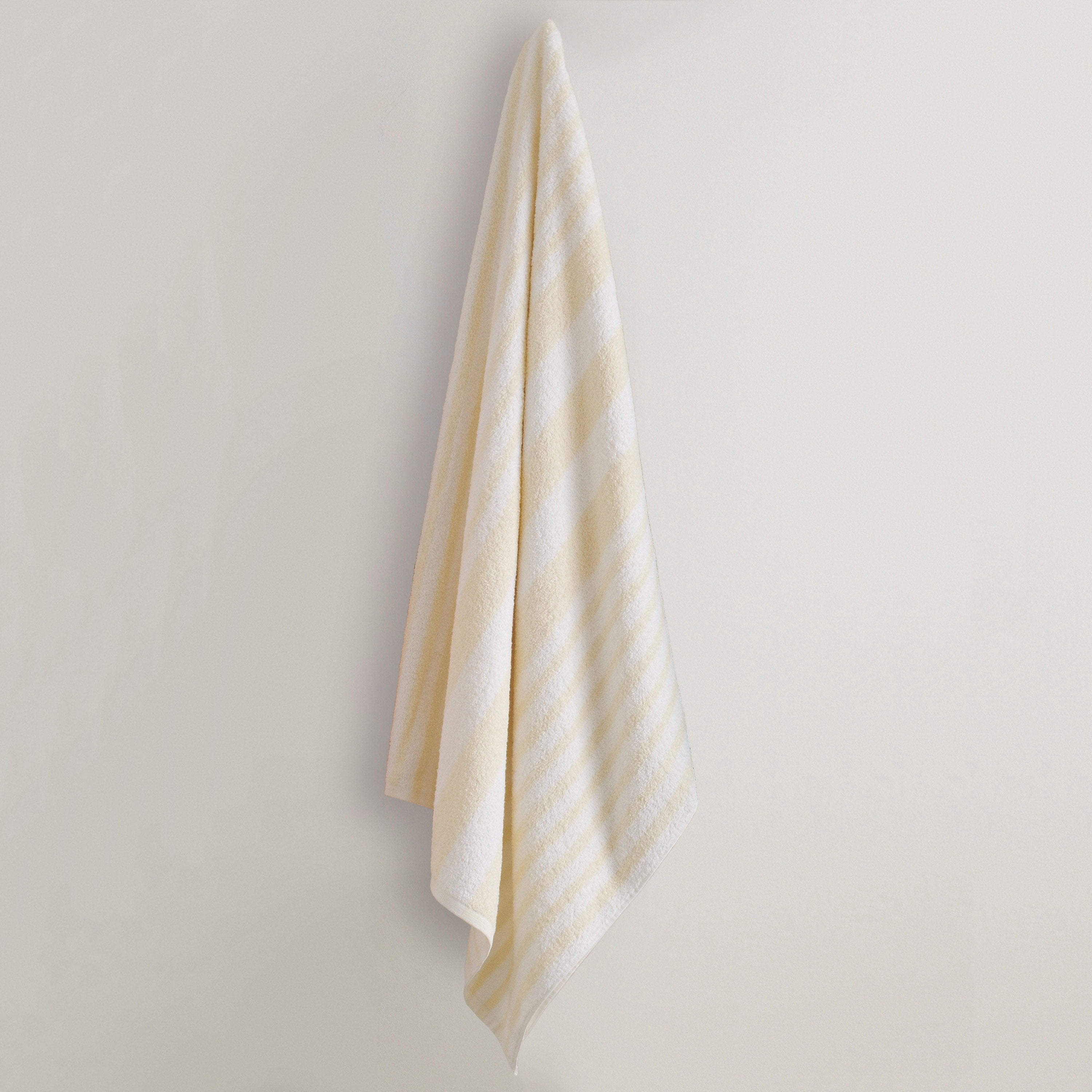 Westpoint Martex White Pool Towel, Beach Towel