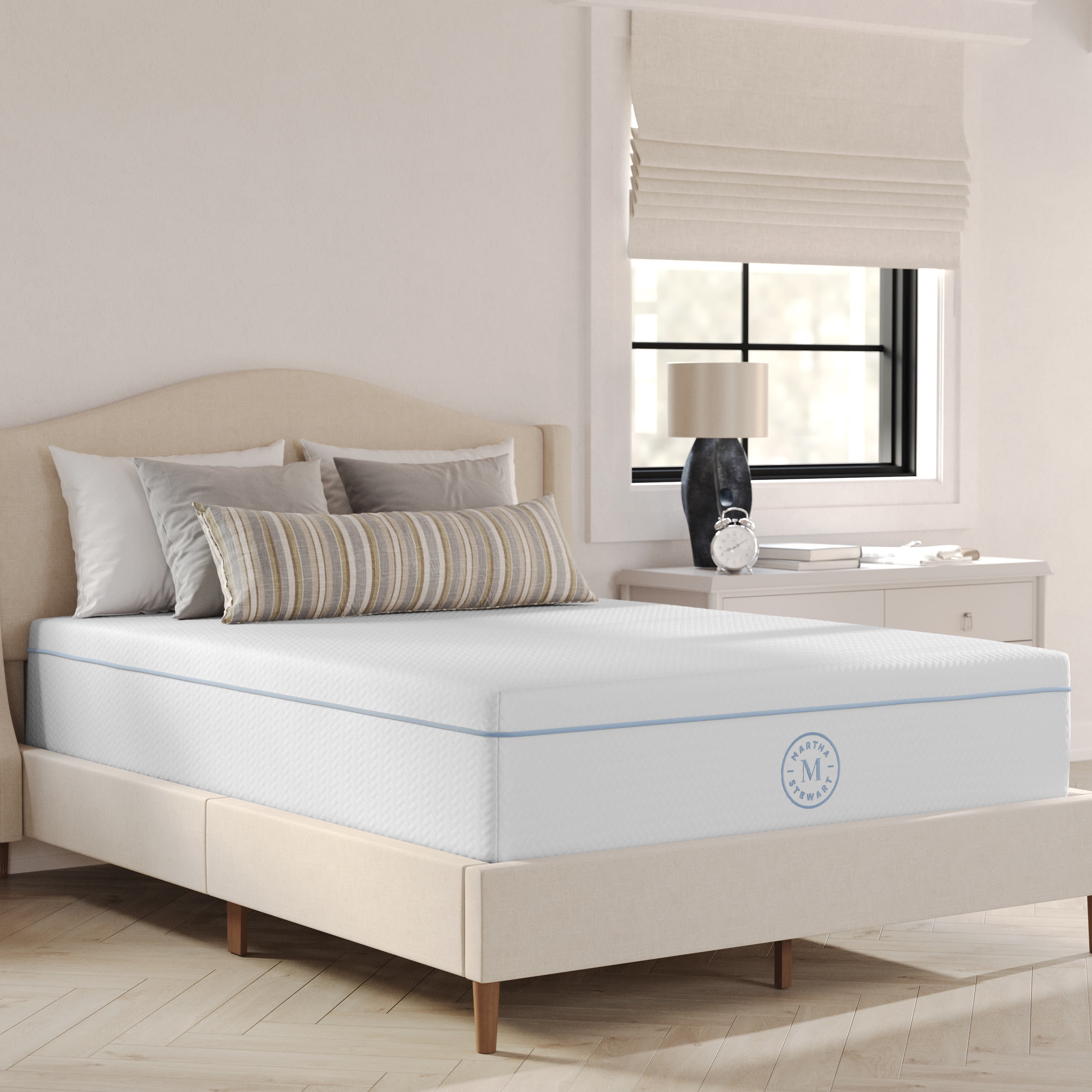 Full Size White Gel Memory Foam Adjustable Bed