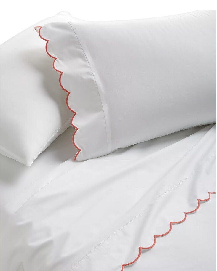 Martha Stewart Collection Scalloped 400 Thread Count 100% Egyptian