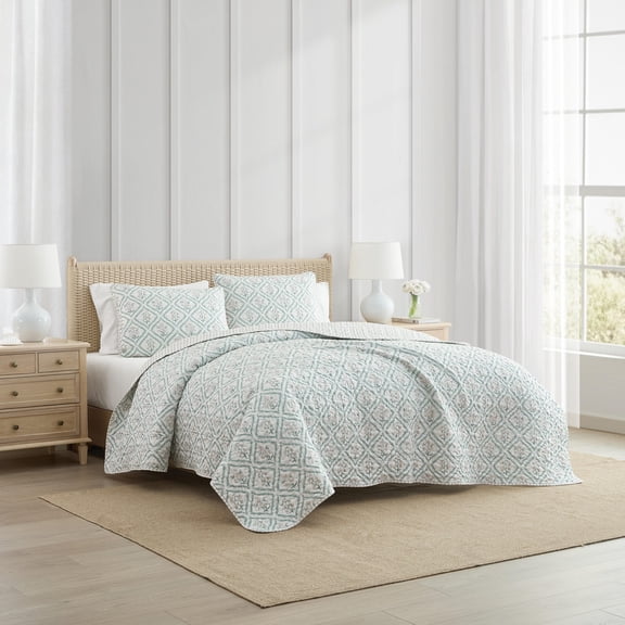 Martha Stewart Costa=sage Full/Queen Quilt Set, Lightweight Layered Bedding, Machine Washable