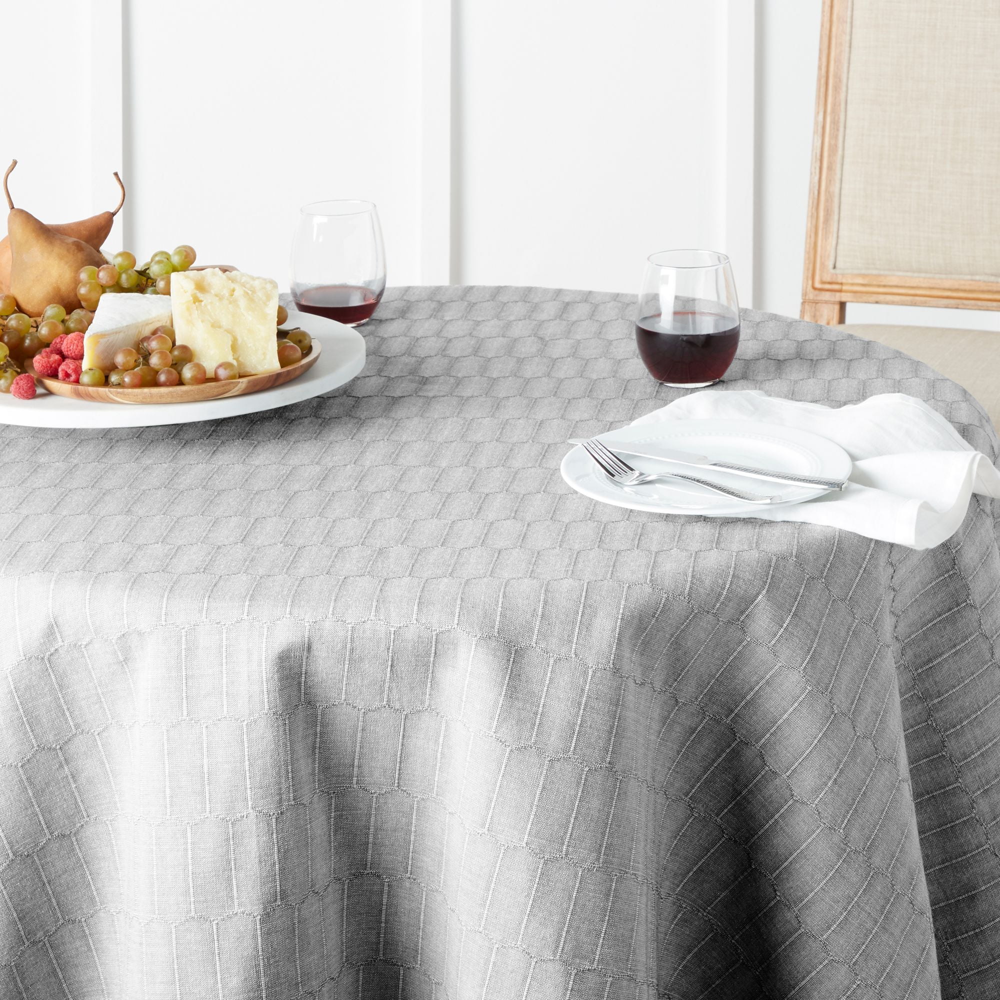Charcoal Grey Honeycomb Round Cotton-Blend Tablecloth